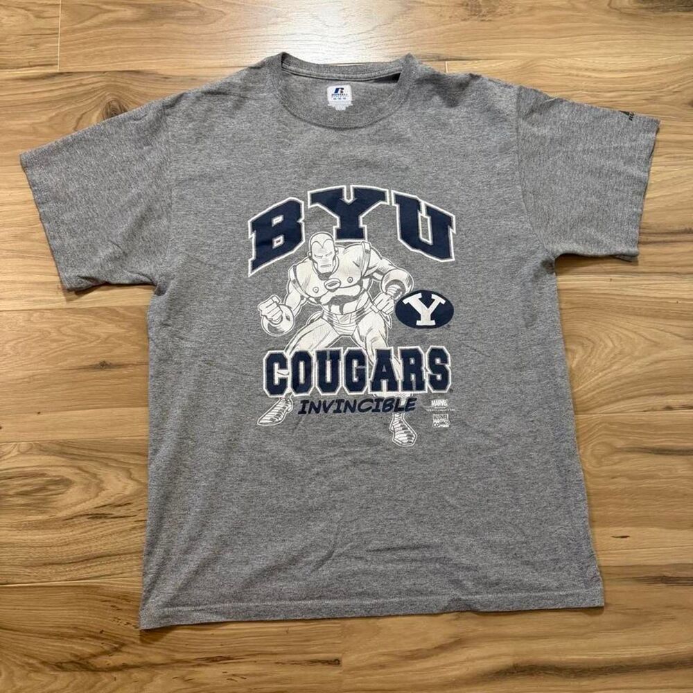 2012 BYU Cougars Invincible Iron Man Marvel graphic collab tee size medium